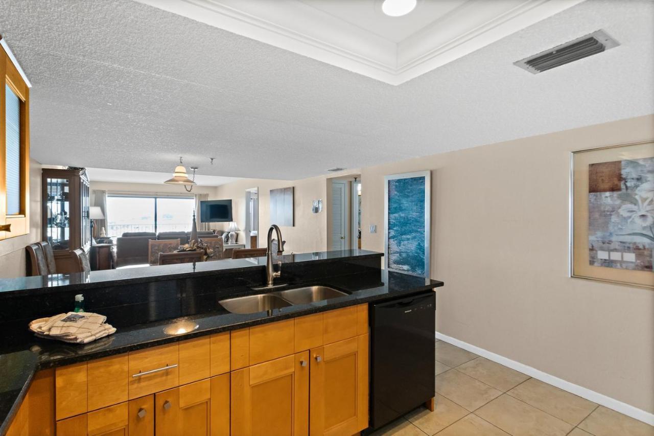#502 Beach Place Condos - Nightly Rental St. Pete Beach Exterior photo